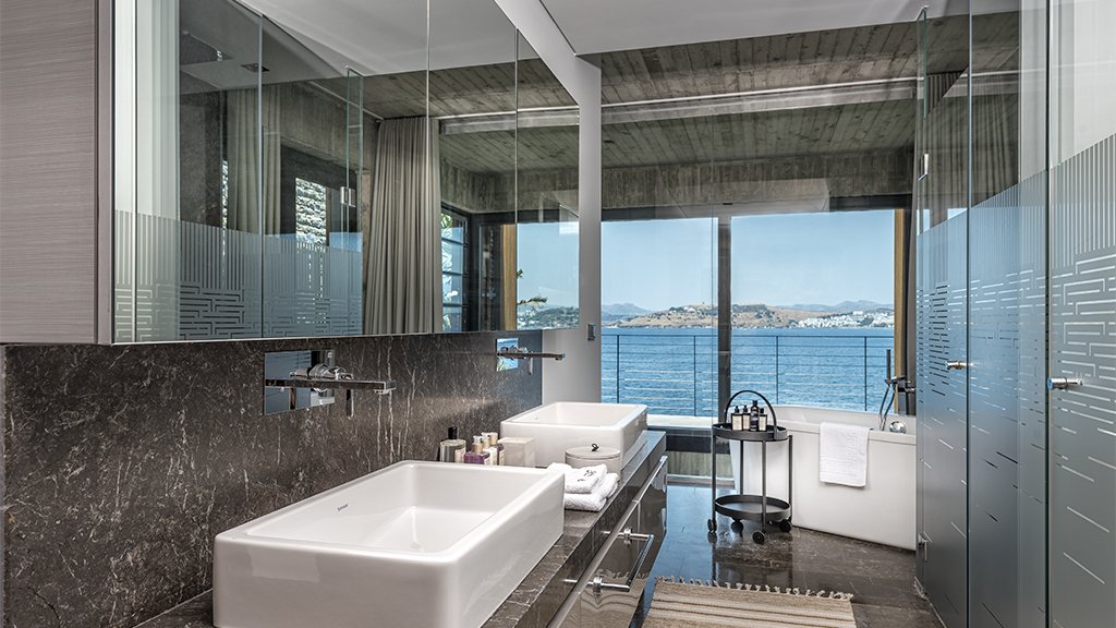 sea view bathroms