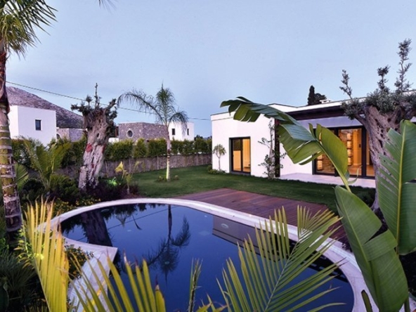Striking Modern Villa