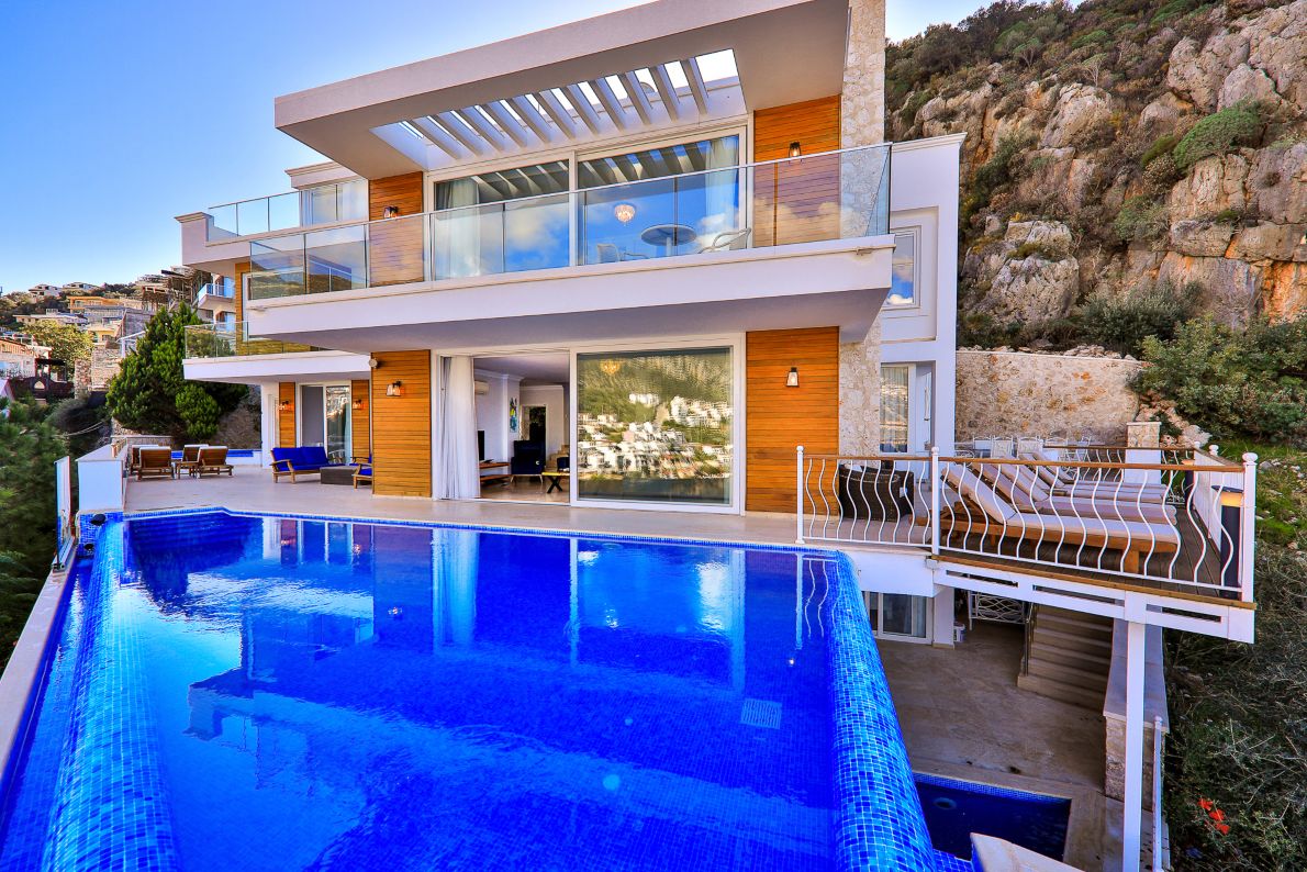 01 Luxury Kalkan Villa for sale 4077