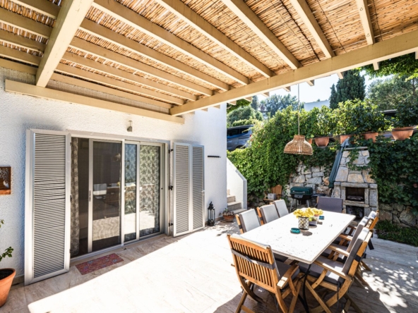 01 Bodrum Gumusluk for sale villa 2281
