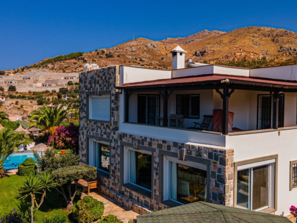 01 Private property for sale Bodrum Gumusluk 2289