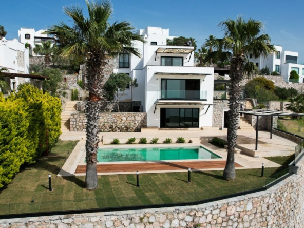 01 Luxury life style villa for sale Bodrum Gundogan 2303
